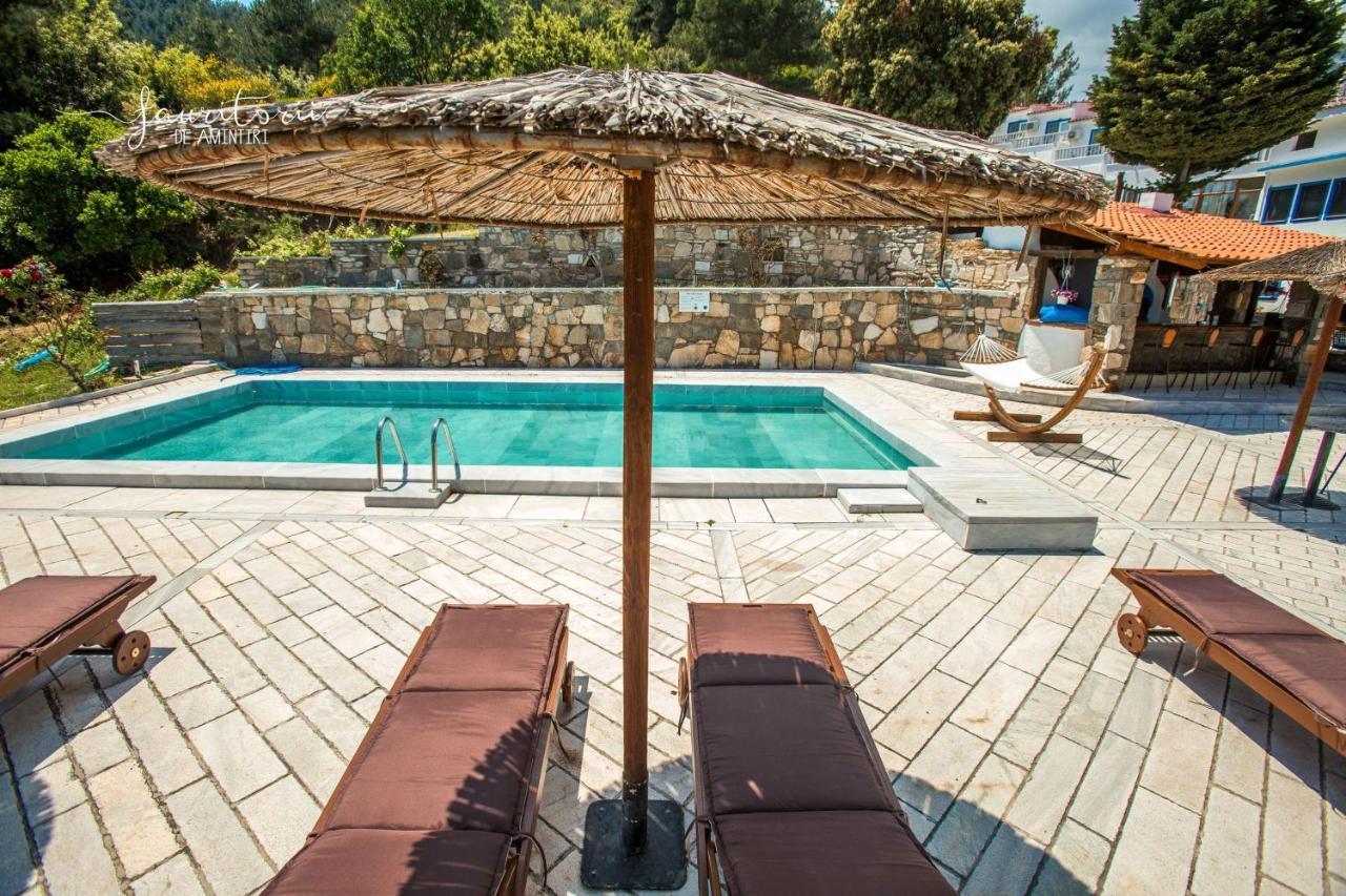 Kinira Beach Hotel 외부 사진