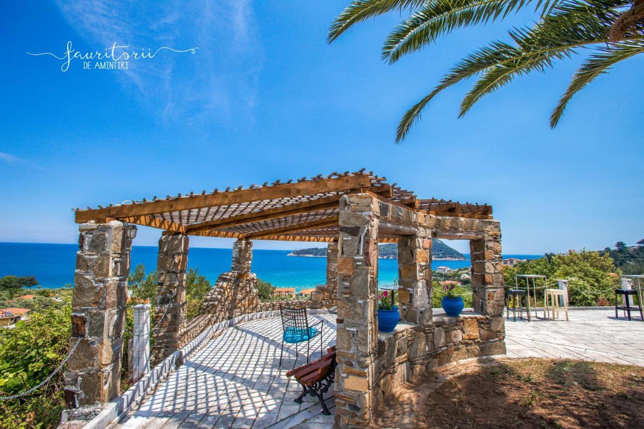 Kinira Beach Hotel 외부 사진