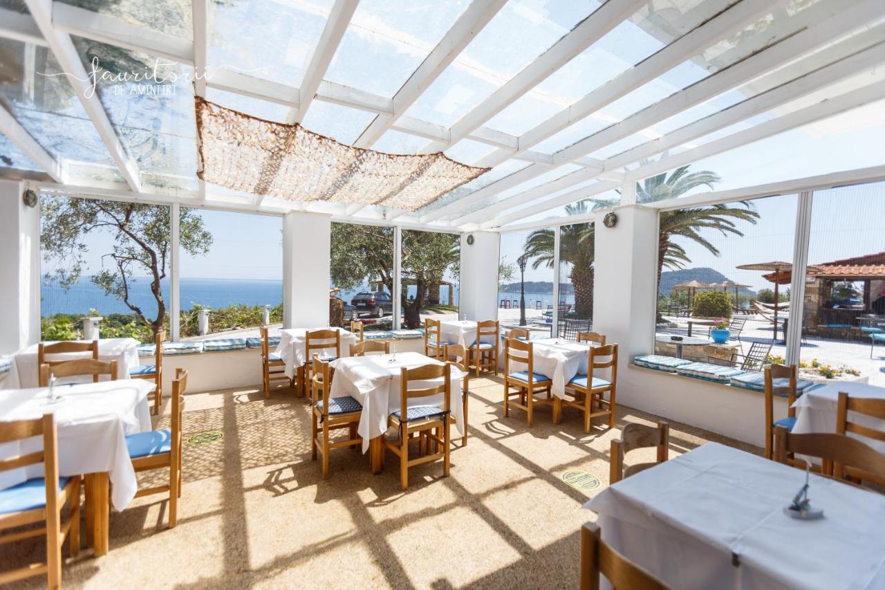 Kinira Beach Hotel 외부 사진