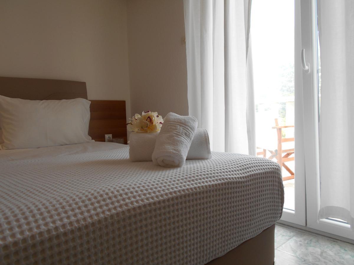 Kinira Beach Hotel 외부 사진