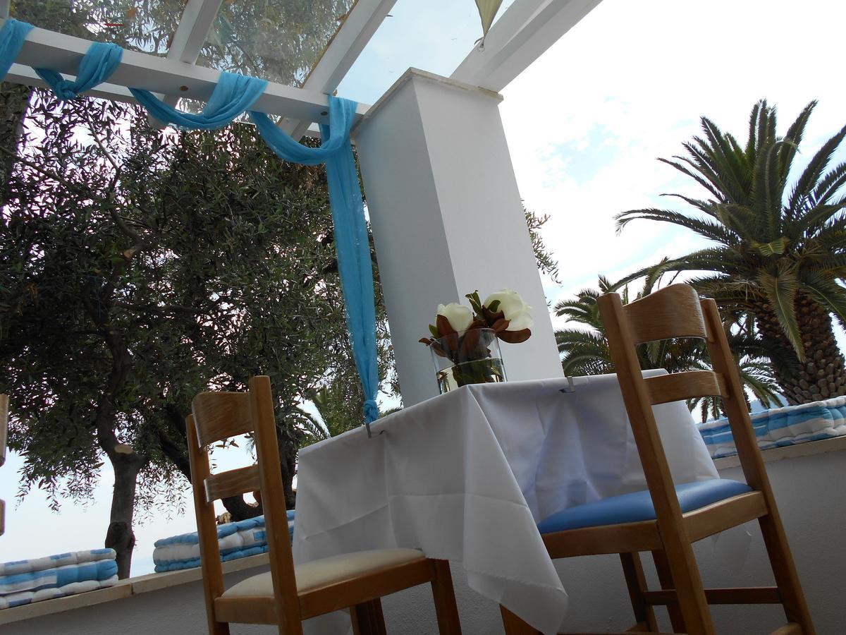 Kinira Beach Hotel 외부 사진